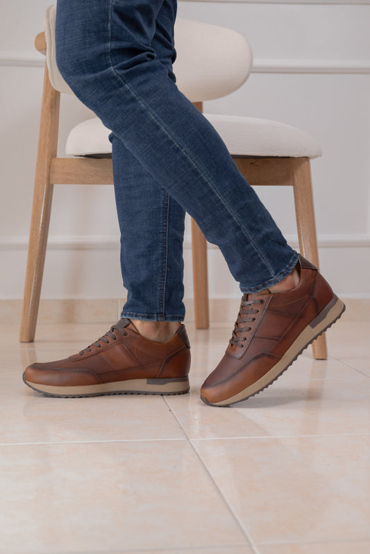 TENIS EN CUERO PARA HOMBRE