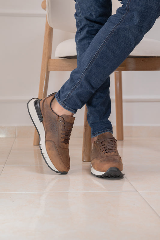 TENIS EN CUERO PARA HOMBRE | RF : GALLETA