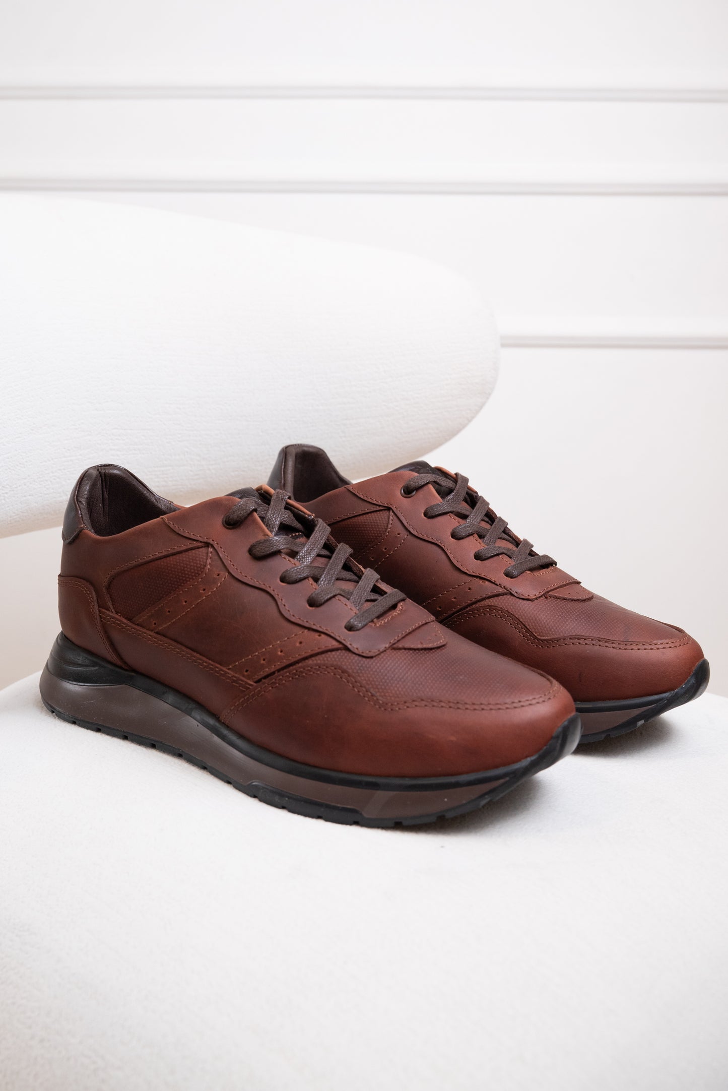 TENIS PARA HOMBRE EN CUERO | RF: BIZARRO RETRO- COÑAC