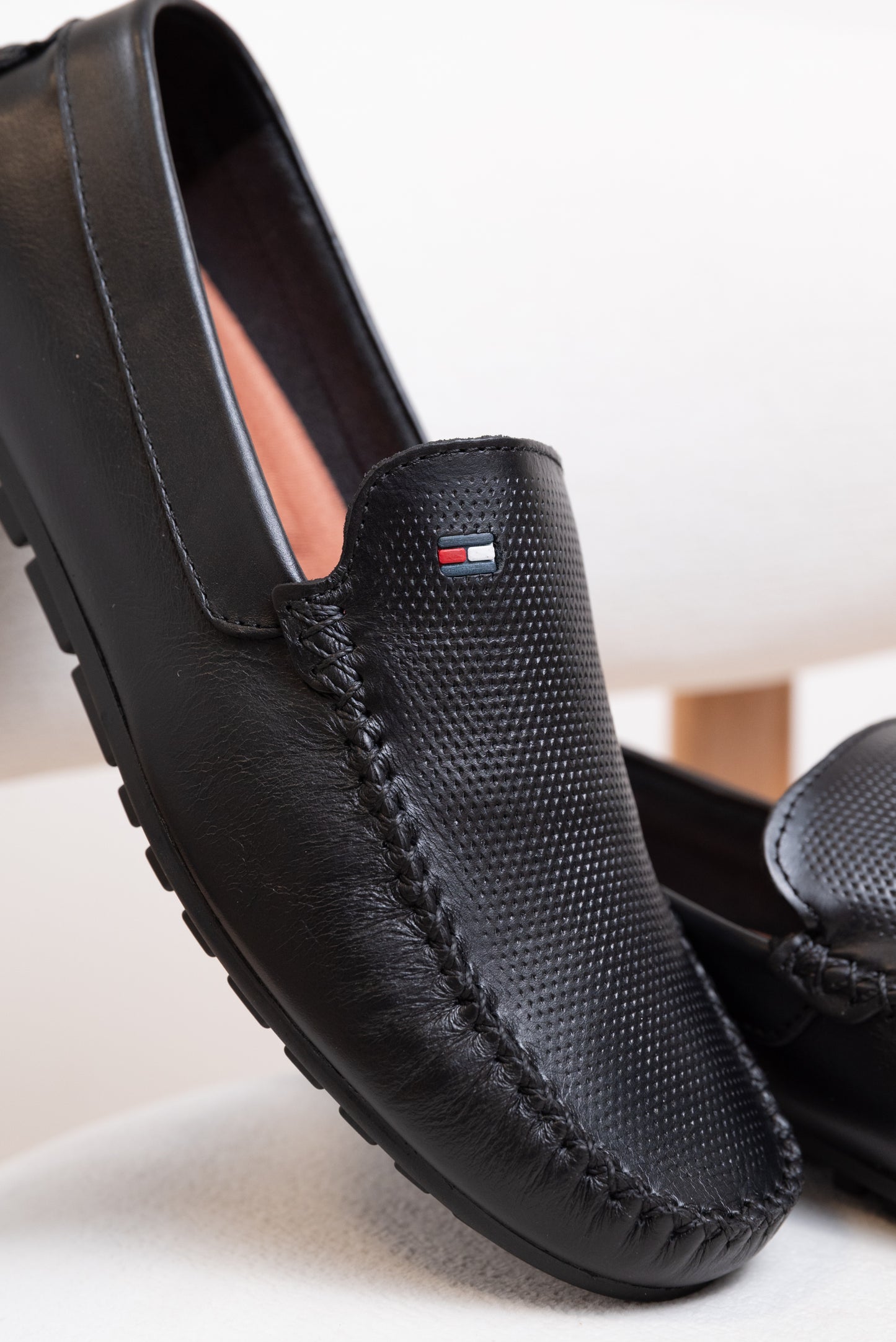 APACHES EN CUERO PARA HOMBRE | RF:BIZARRO NUTECK - NEGRO