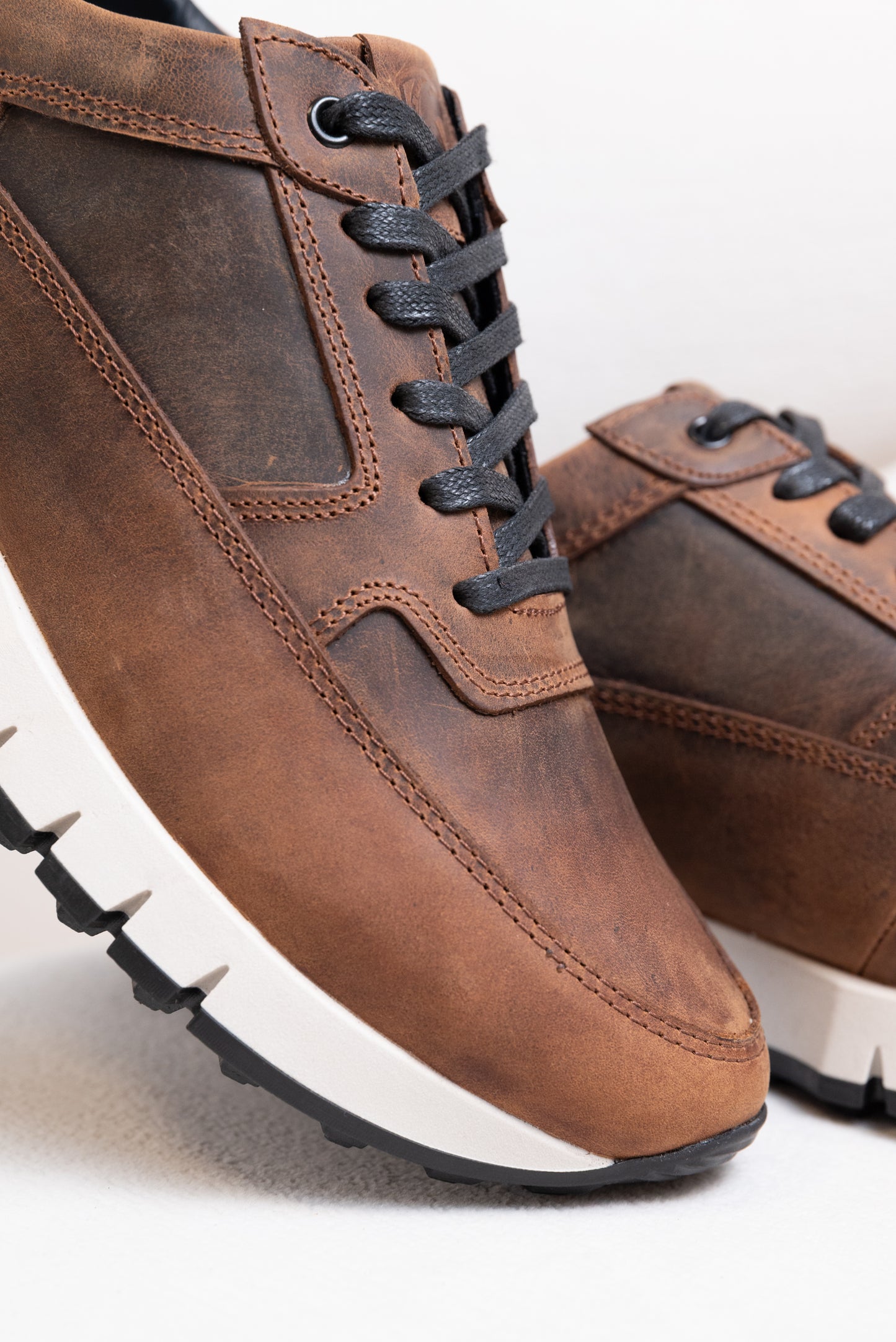 TENIS PARA HOMBRE EN CUERO | RF: BOUNCE - COÑAC