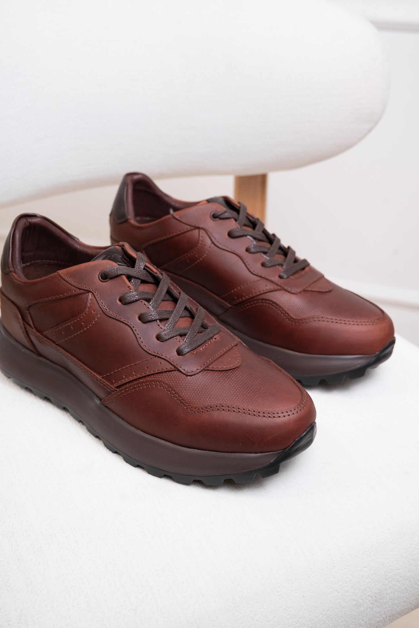 TENIS PARA HOMBRE EN CUERO | RF: BIZARRO EIGHT- COÑAC