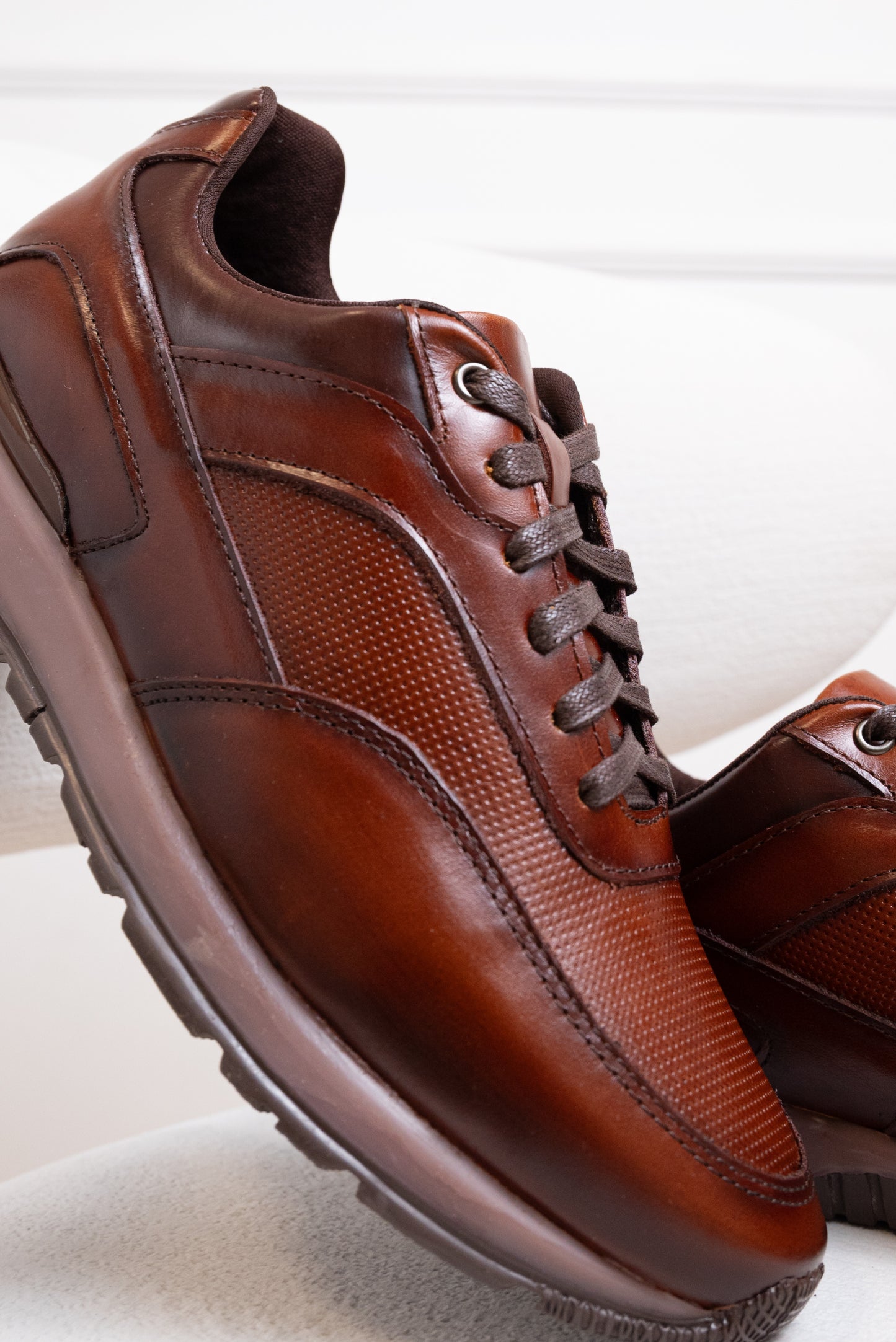 TENIS PARA HOMBRE EN CUERO | RF: PARTY - COÑAC | GUAHITO