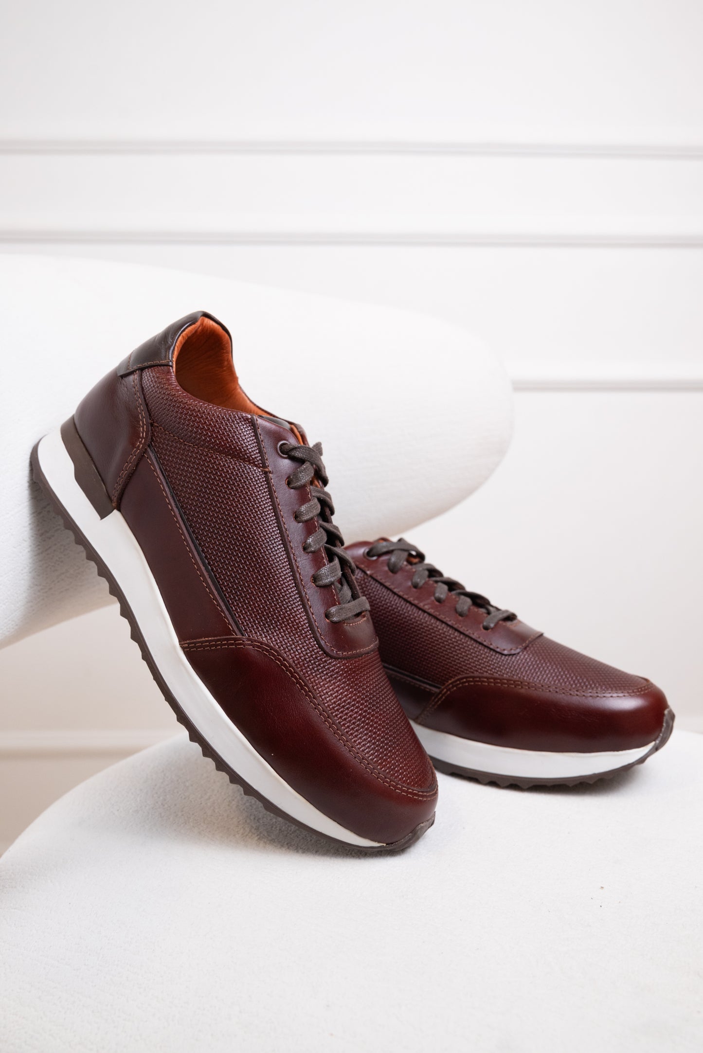 TENIS PARA HOMBRE EN CUERO | RF: BIZARRO HOUSE - 431-COÑAC