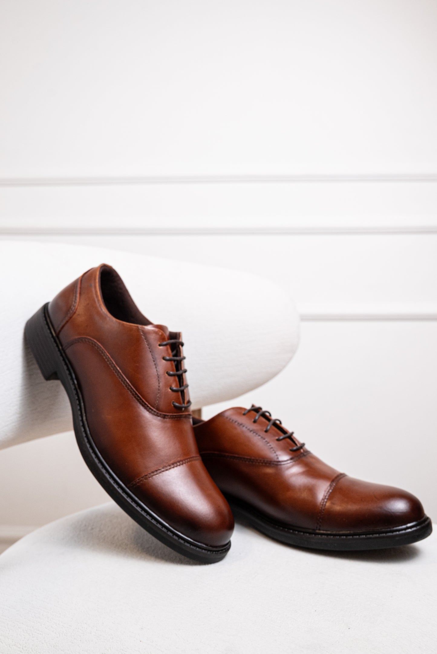 ELEGANTES EN CUERO PARA HOMBRE | RF: BIZARRO BORDELINE - ONOFRE MIEL