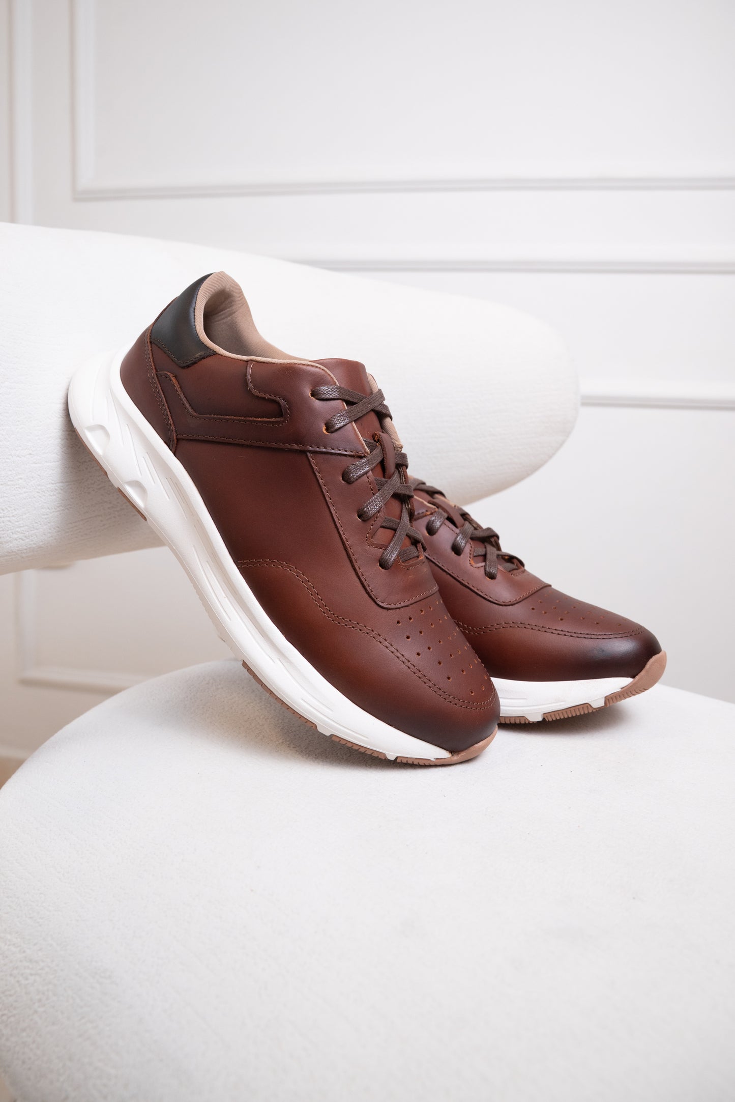 TENIS PARA HOMBRE EN CUERO | RF: BIZARRO BANG -TIBANA MIEL