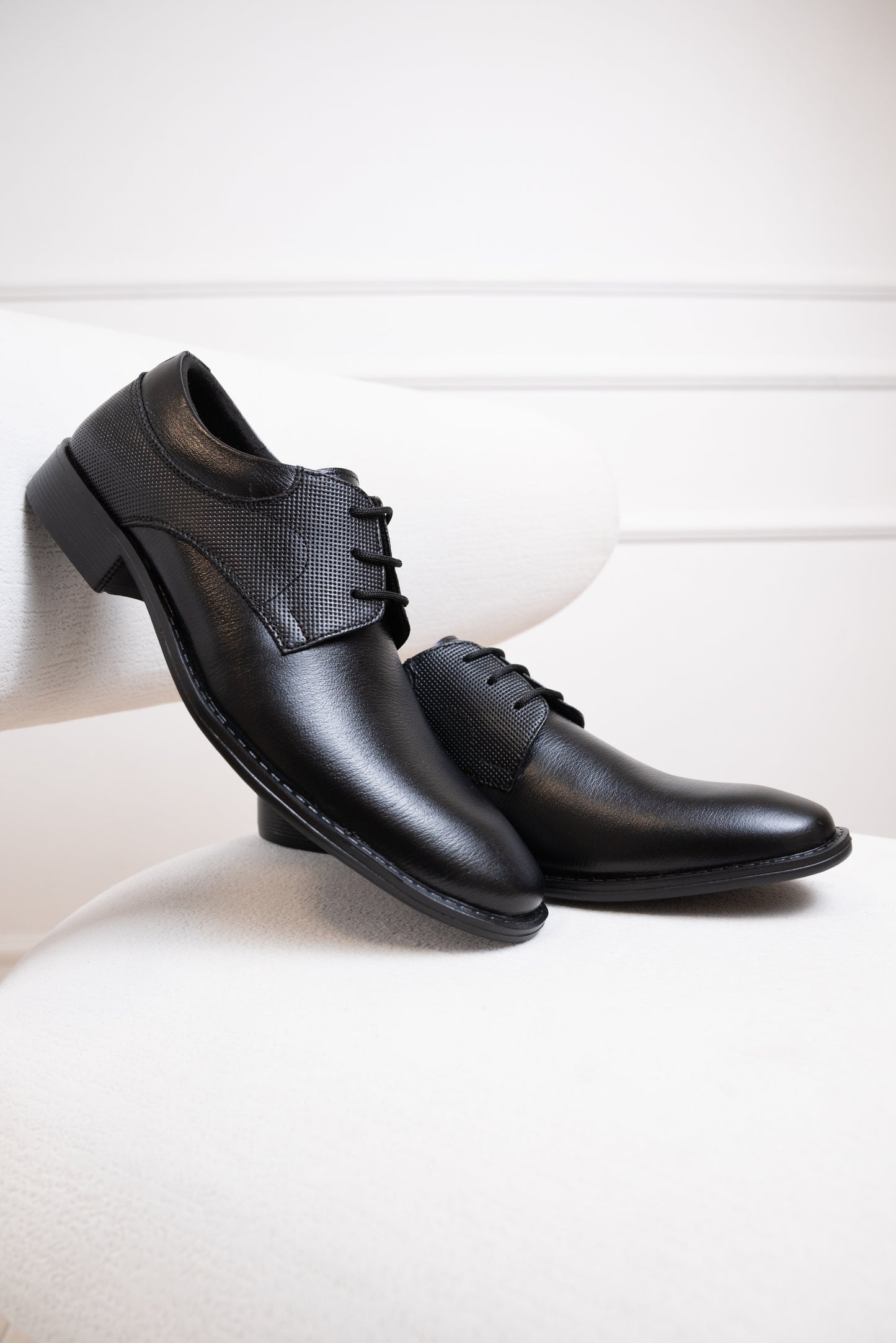 ELEGANTES EN CUERO PARA HOMBRE | RF: BIZARRO GEA - NEGRO