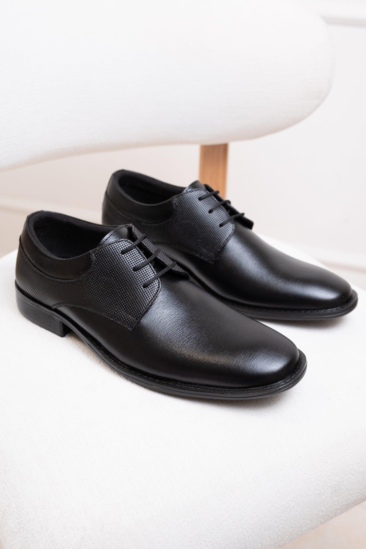 ELEGANTES EN CUERO PARA HOMBRE | RF: BIZARRO GEA - NEGRO