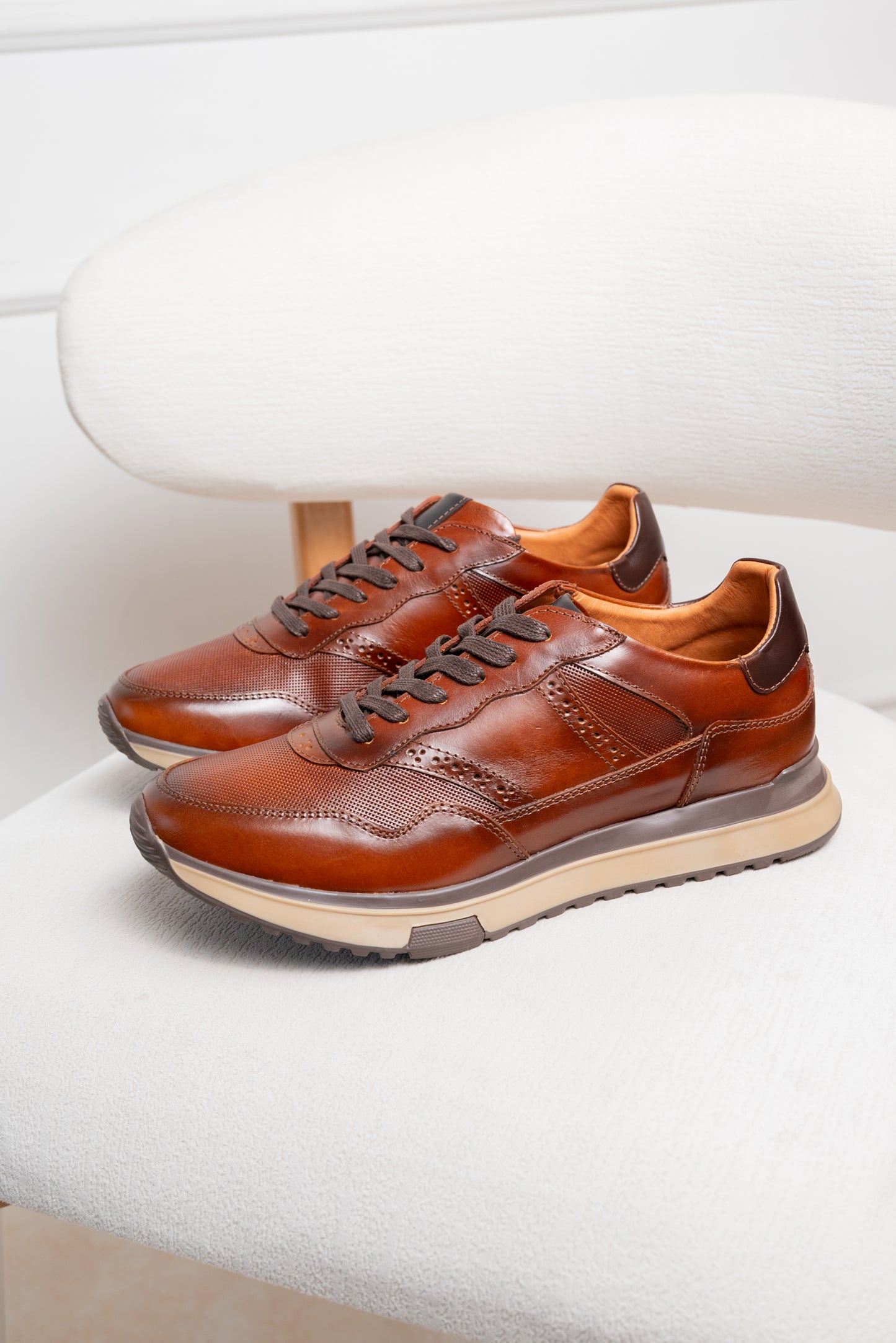 TENIS EN CUERO PARA HOMBRE  | RF :1229.86