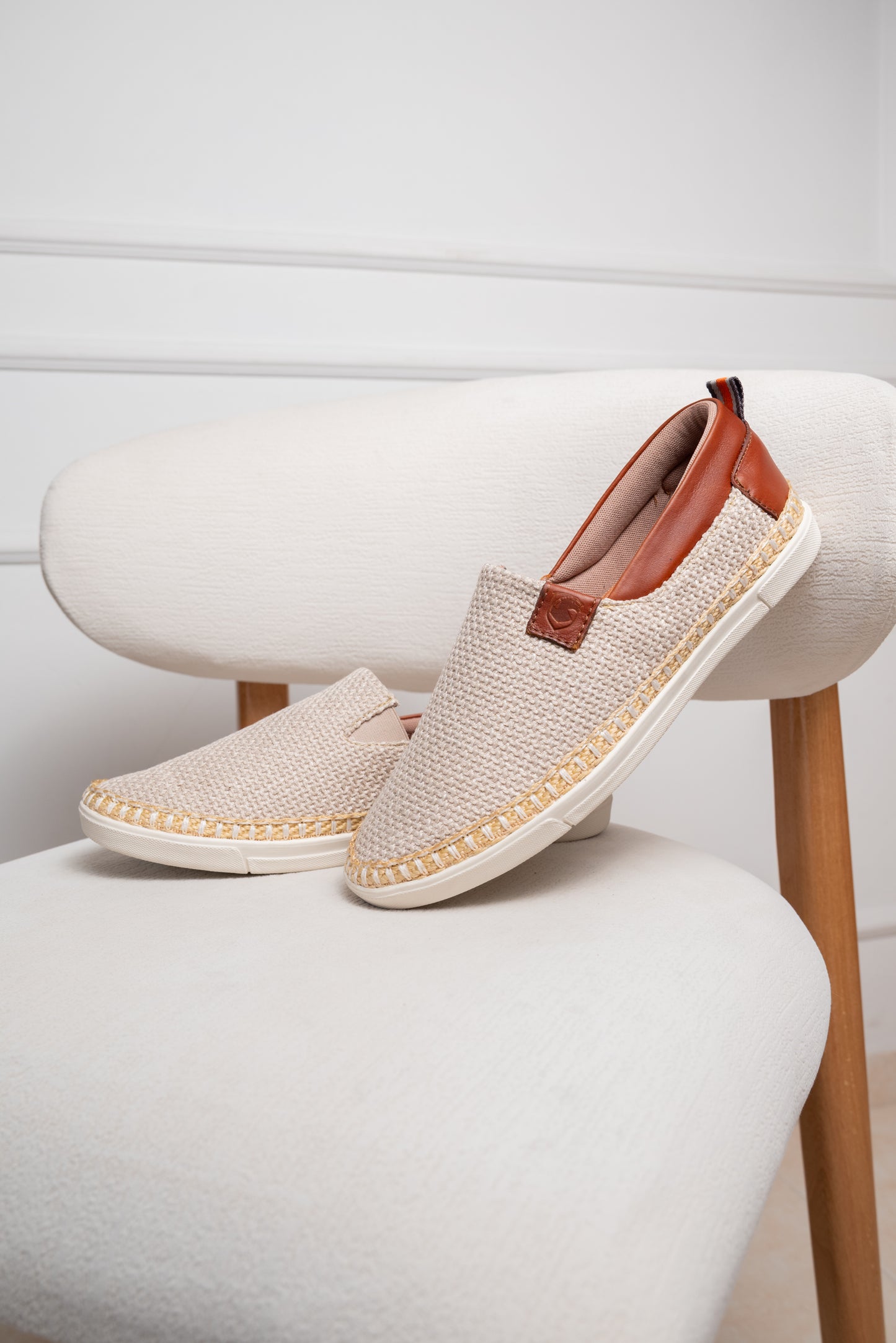 TENIS EN CUERO PARA HOMBRE  | RF : ALPARGATAS  867