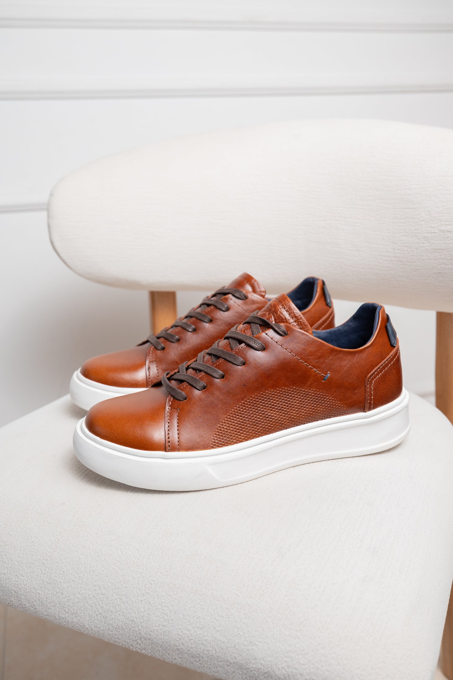 TENIS EN CUERO PARA HOMBRE  | RF 3312