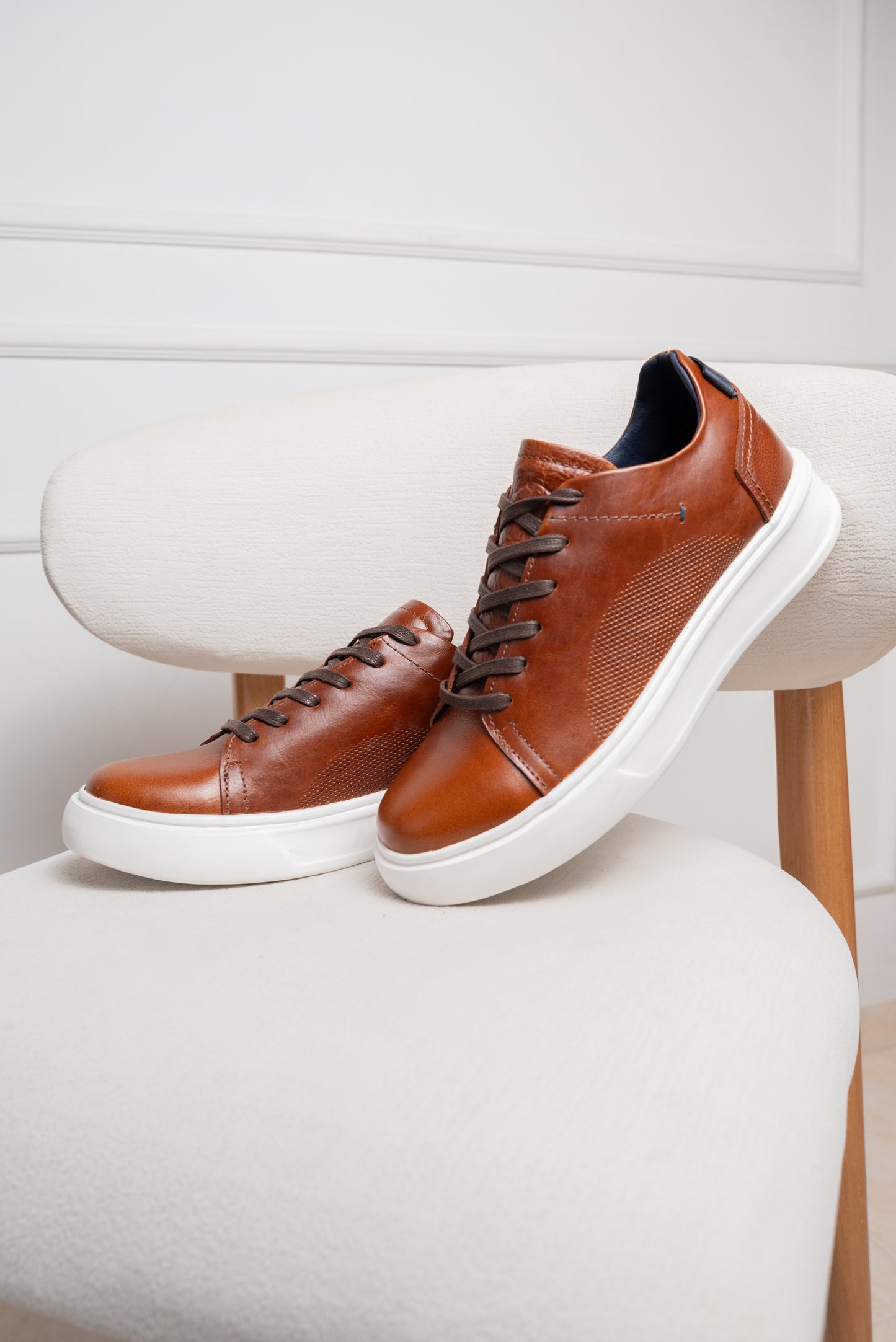 TENIS EN CUERO PARA HOMBRE  | RF 3312