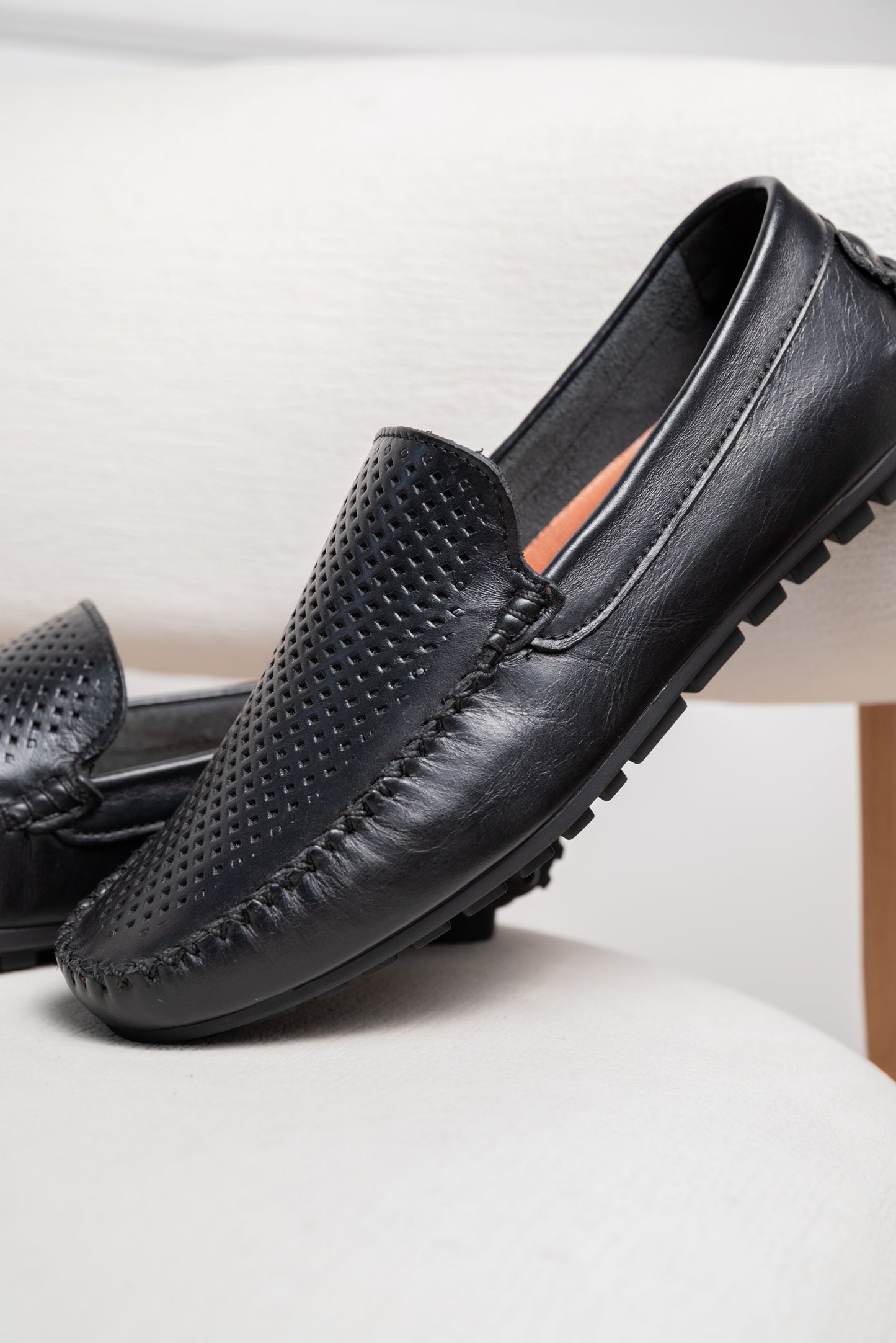 MOCASIN  EN CUERO PARA HOMBRE  | RF : 1000 -NEGRO