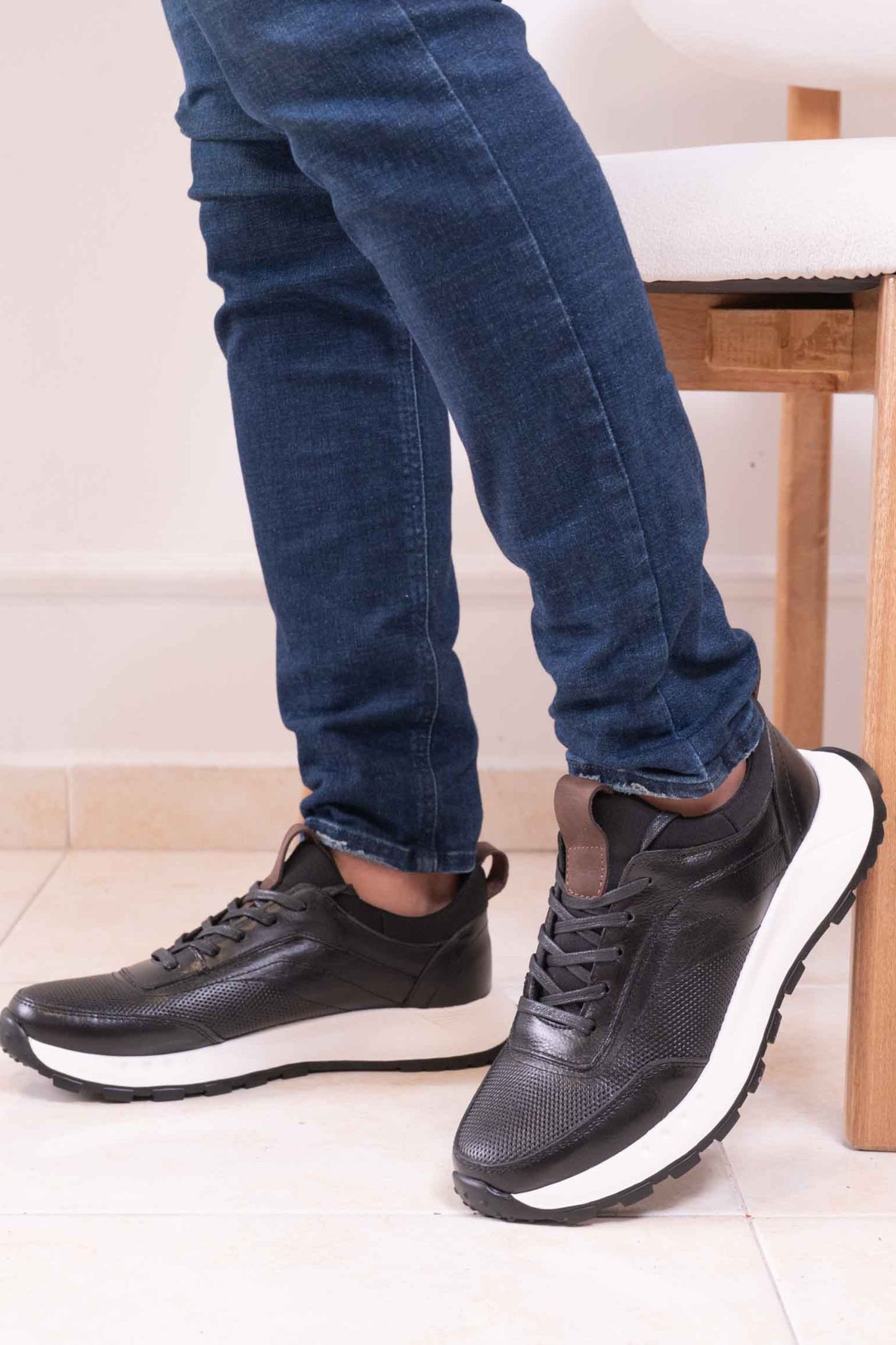 TENIS PARA HOMBRE |RF:BIZARRO SUPREMO-NEGRO - 3050