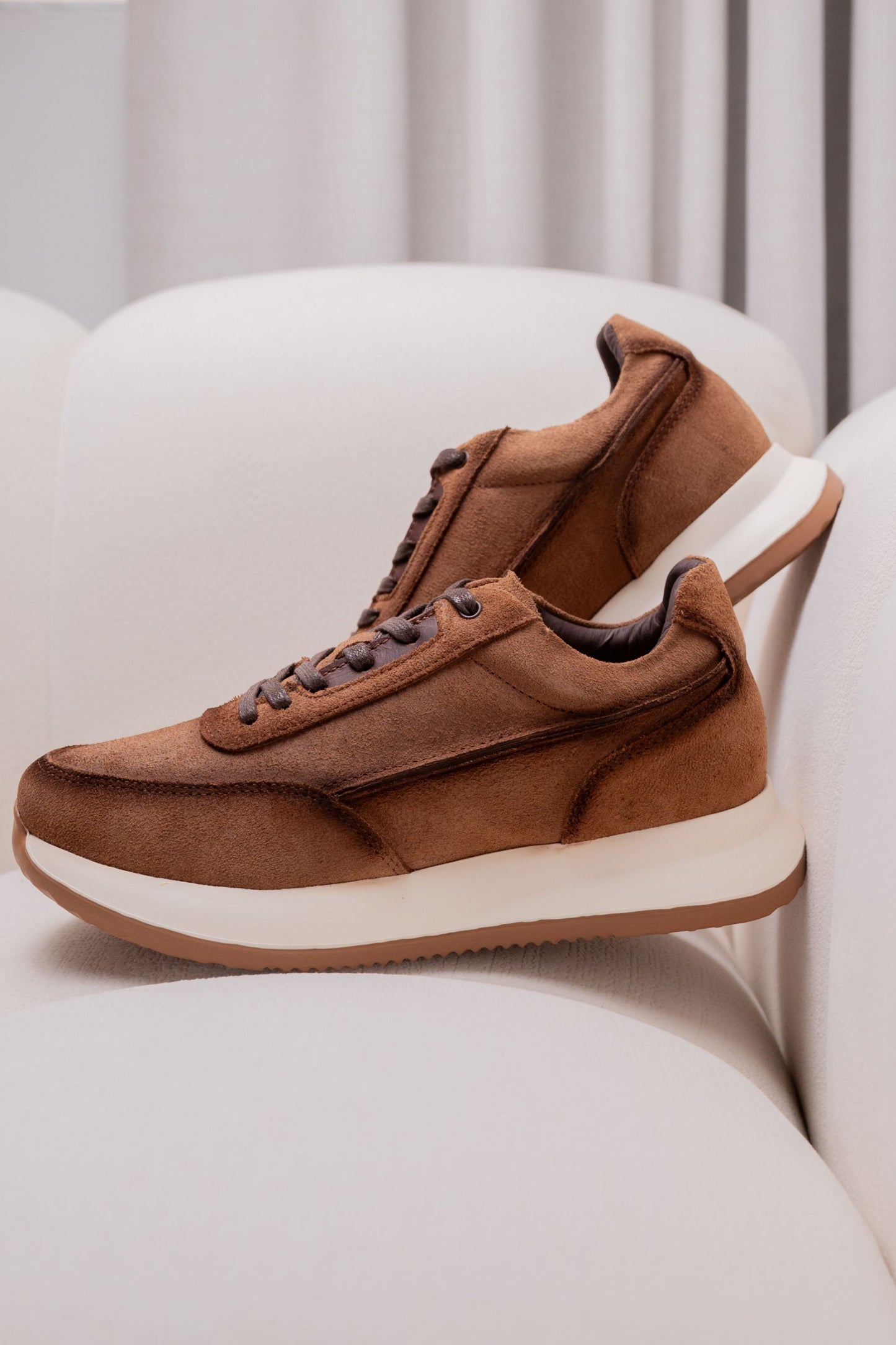TENIS EN CUERO PARA HOMBRE| RF : EVORA - MIEL