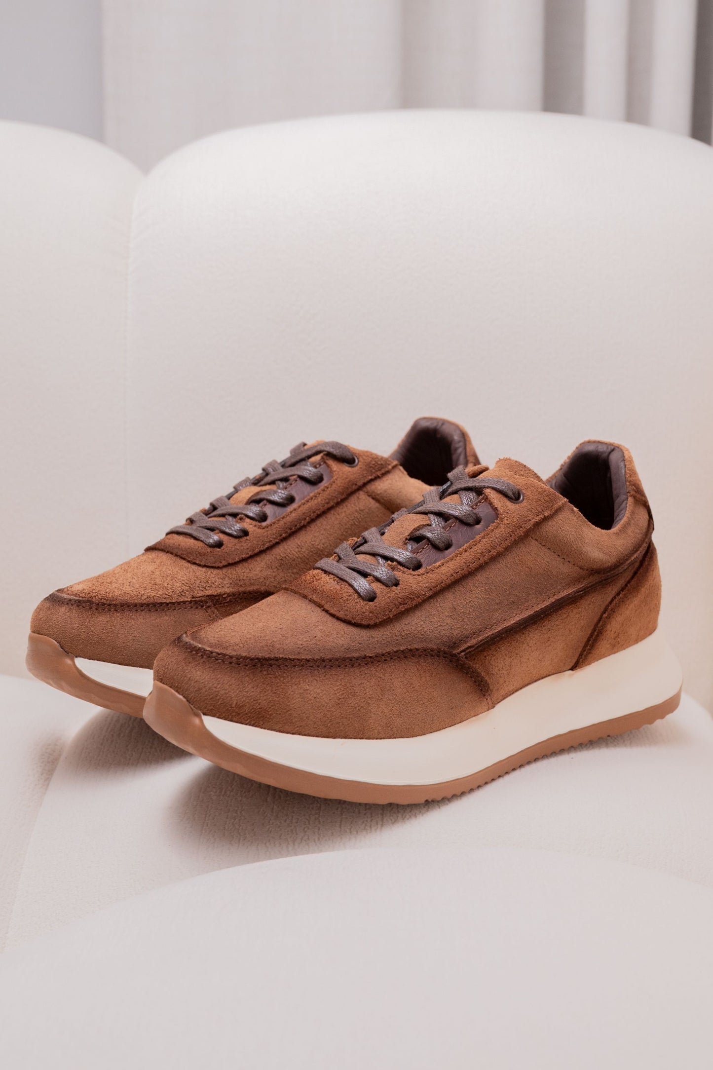 TENIS EN CUERO PARA HOMBRE| RF : EVORA - MIEL