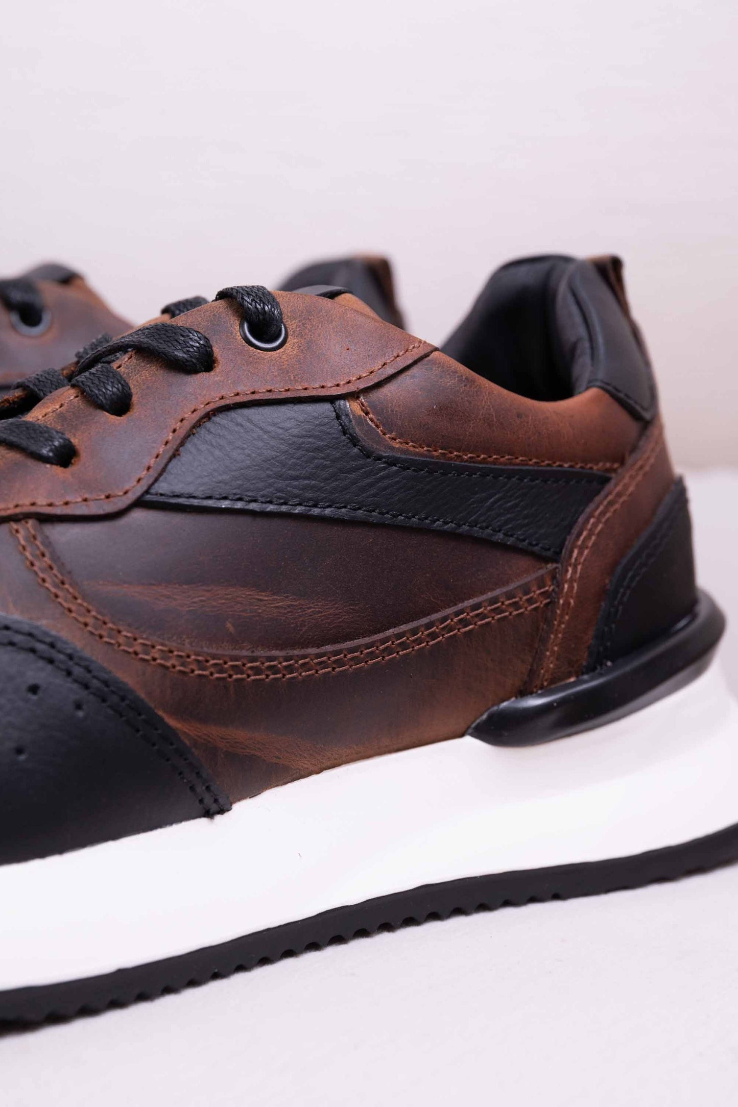 TENIS PARA HOMBRE EN CUERO|RF:BIZARRO IMPERIAL-CAFE