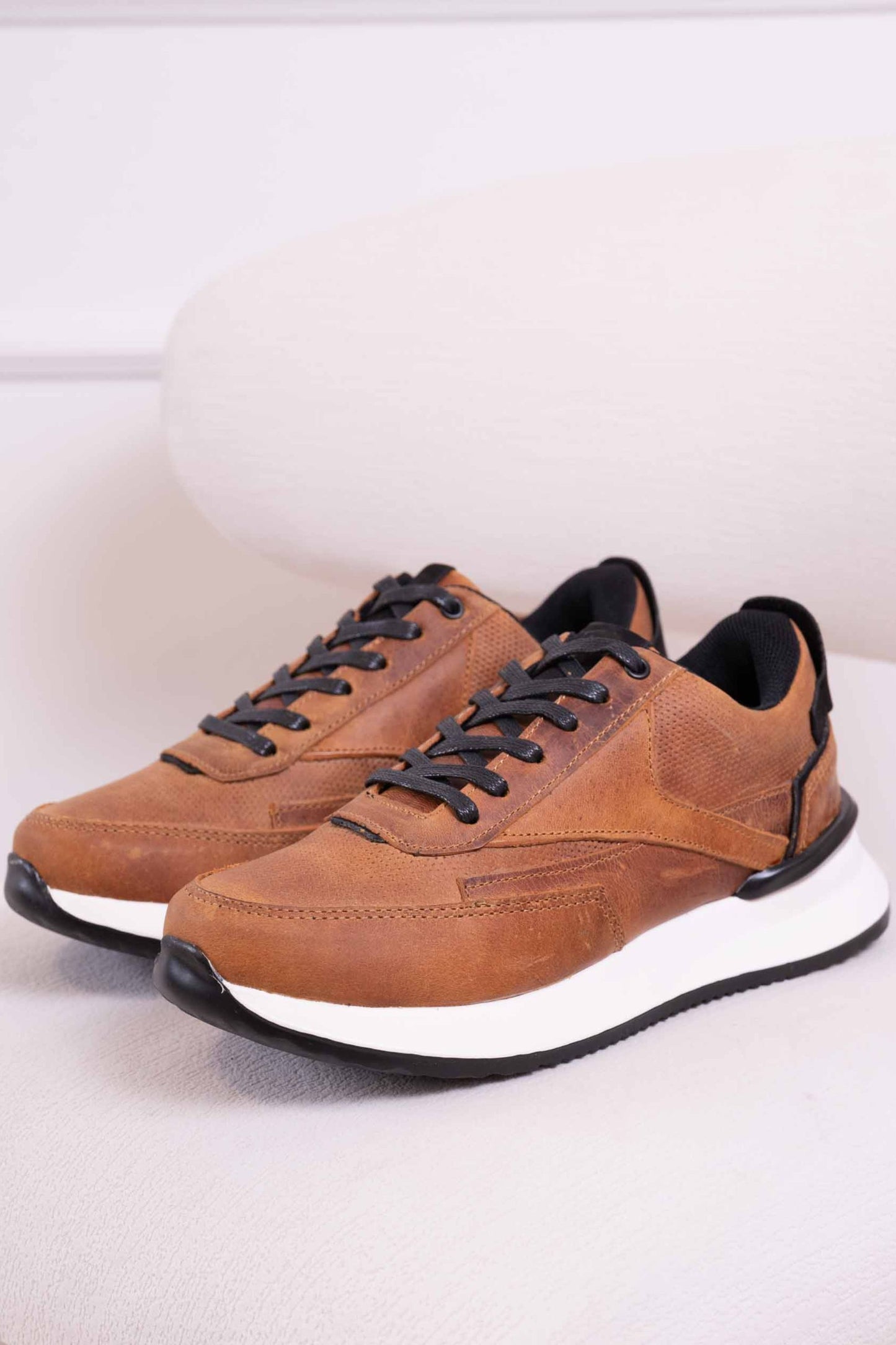 TENIS PARA HOMBRE EN CUERO | BIZARRO MOVE - MIEL -Rf : 3323