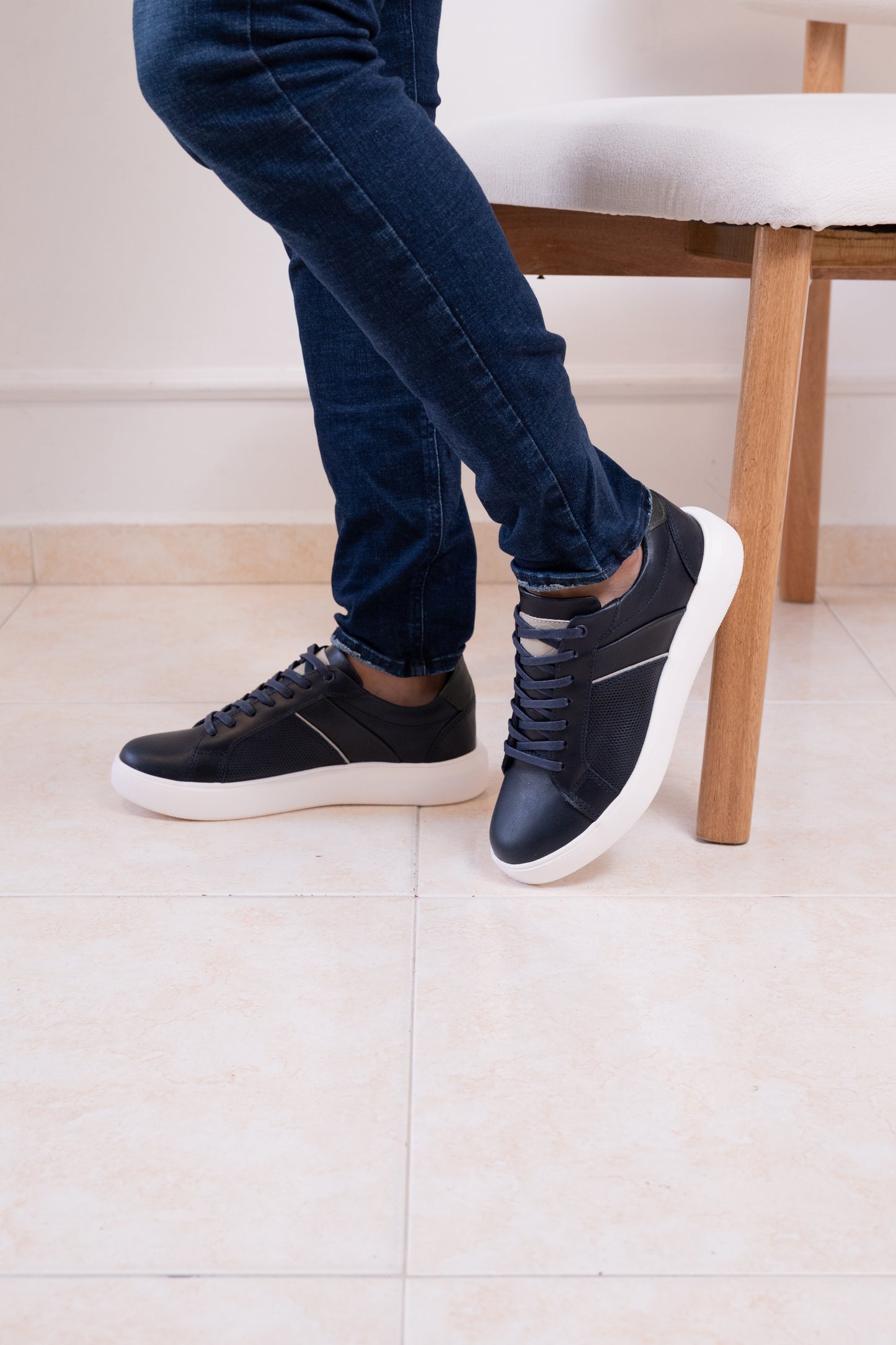 TENIS EN CUERO PARA HOMBRE | RF : ASTORIA - AZUL - 3220