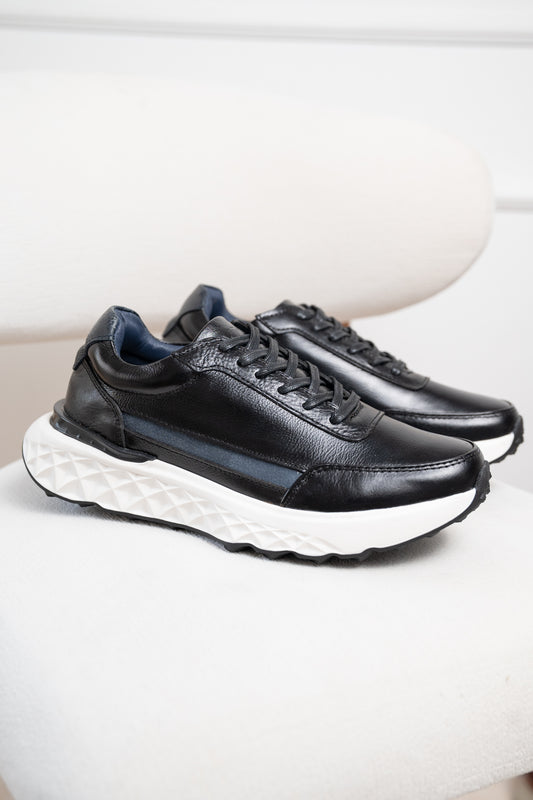 TENIS EN CUERO PARA HOMBRE | RF : 3324