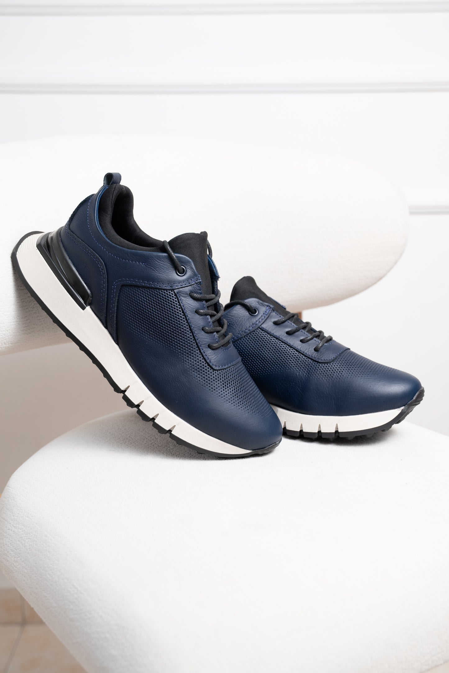 TENIS EN CUERO PARA HOMBRE | RF :B-91