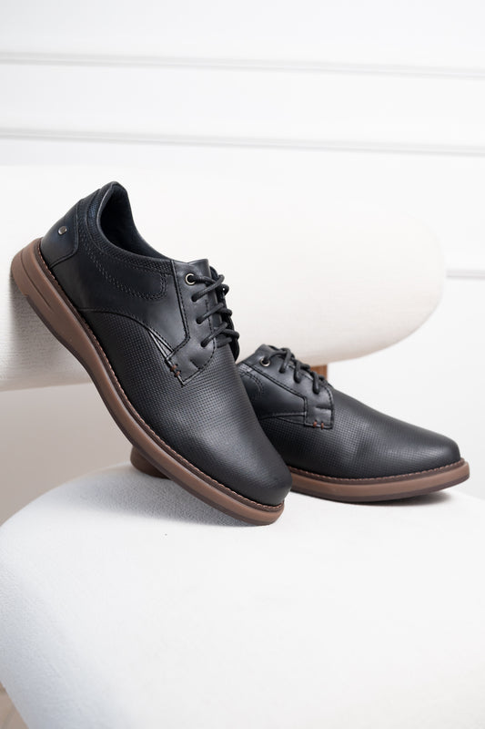 TENIS EN CUERO RUSTICO | RF : SANTIAGO NEGRO