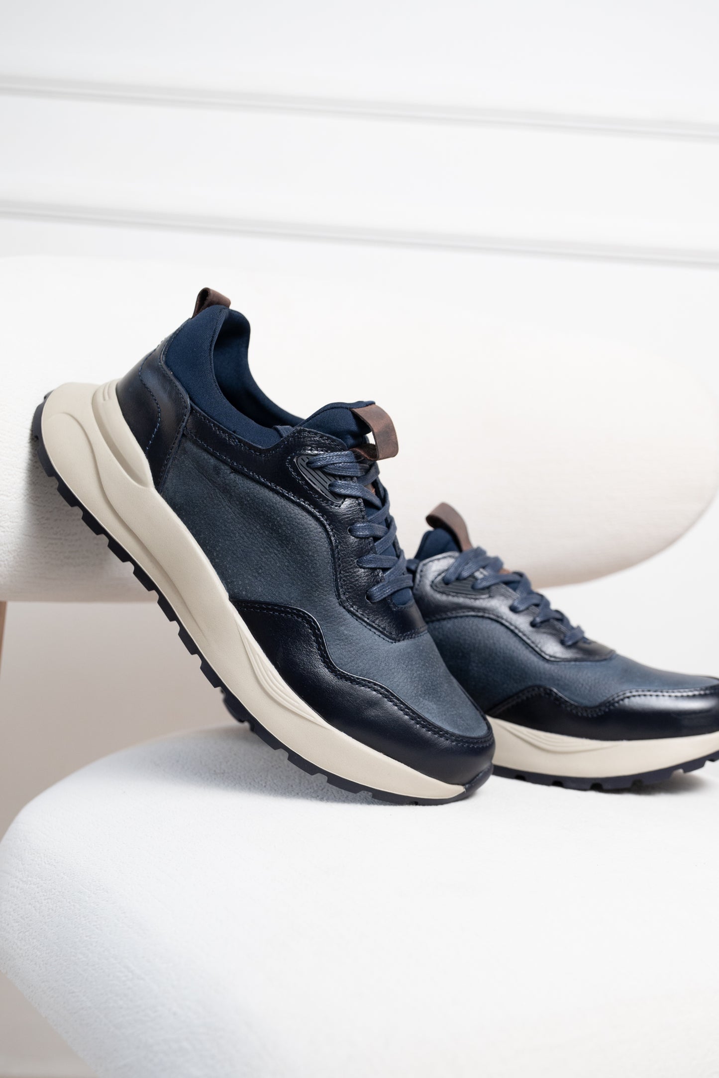 TENIS EN CUERO PARA HOMBRE | RF:3308 AZUL
