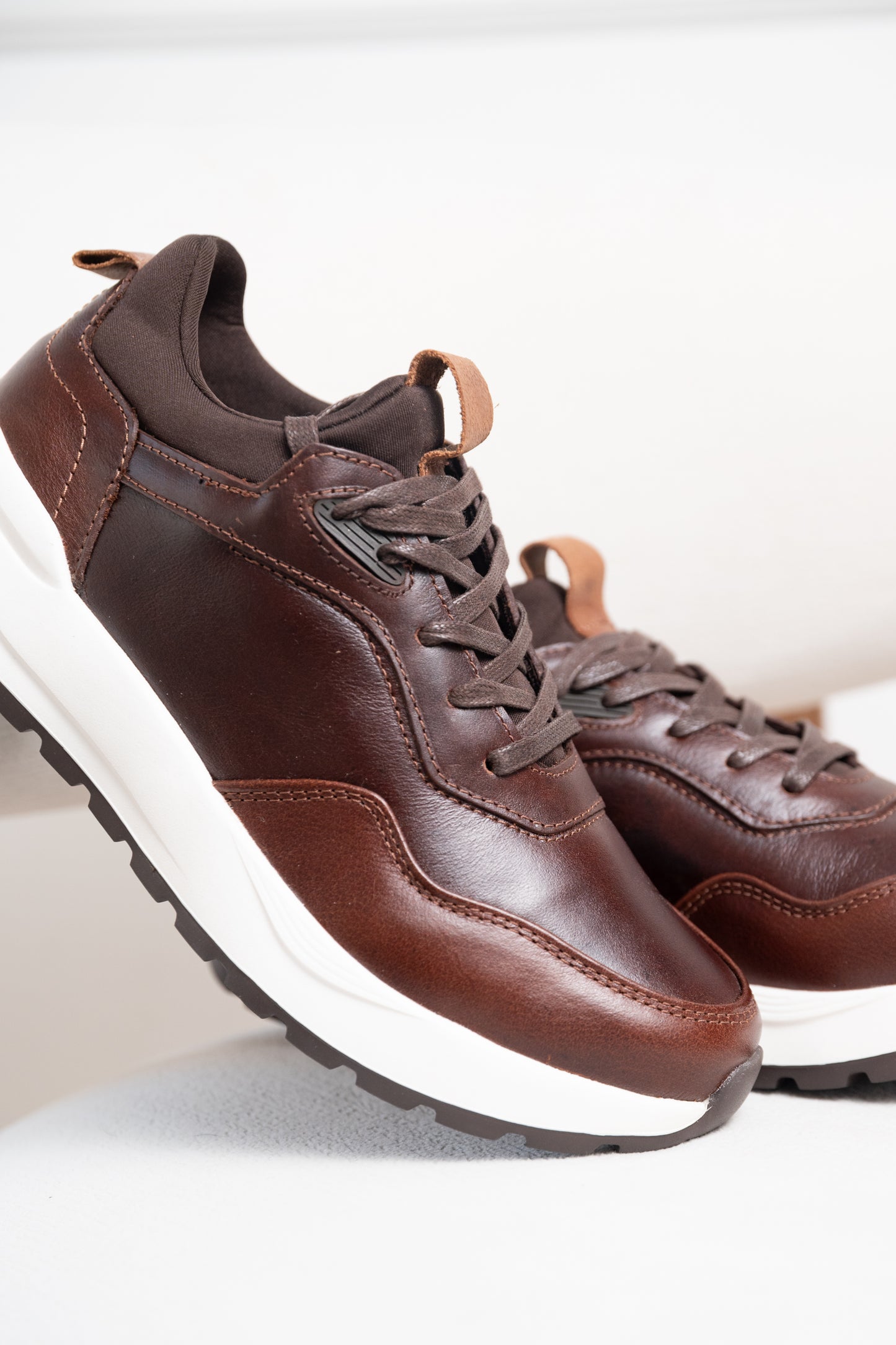 TENIS EN CUERO PARA HOMBRE | RF:3308 CONAC