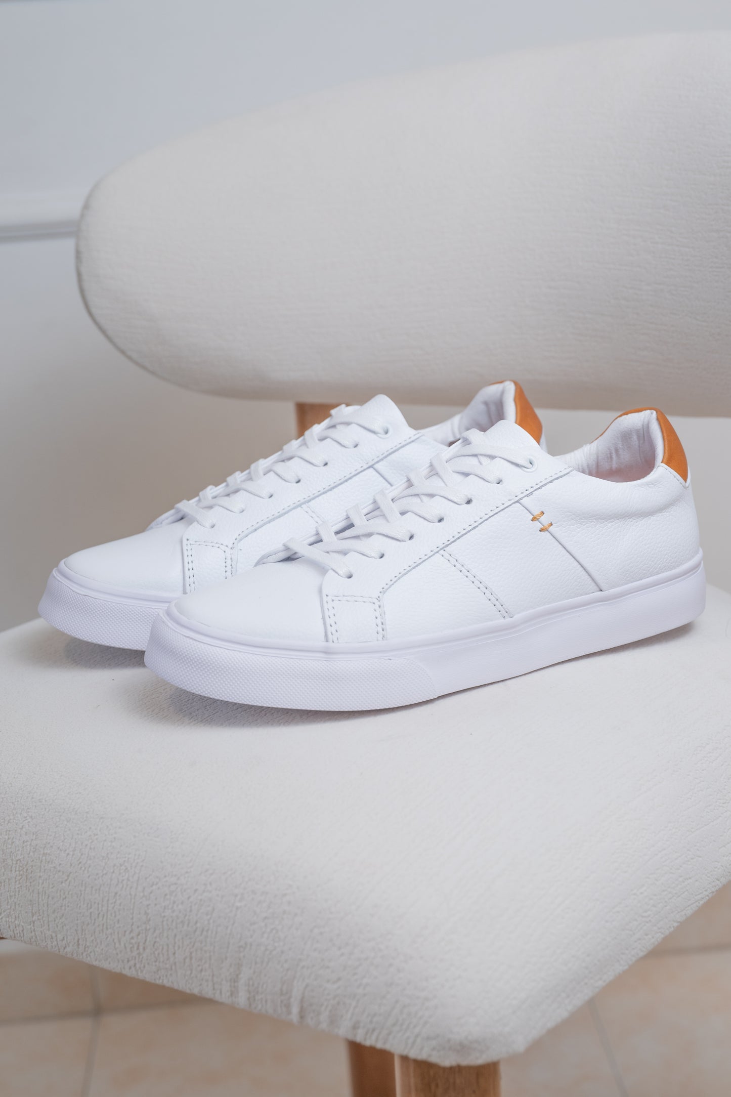 TENIS EN CUERO PARA HOMBRE | RF : ZED BLANCO MIEL