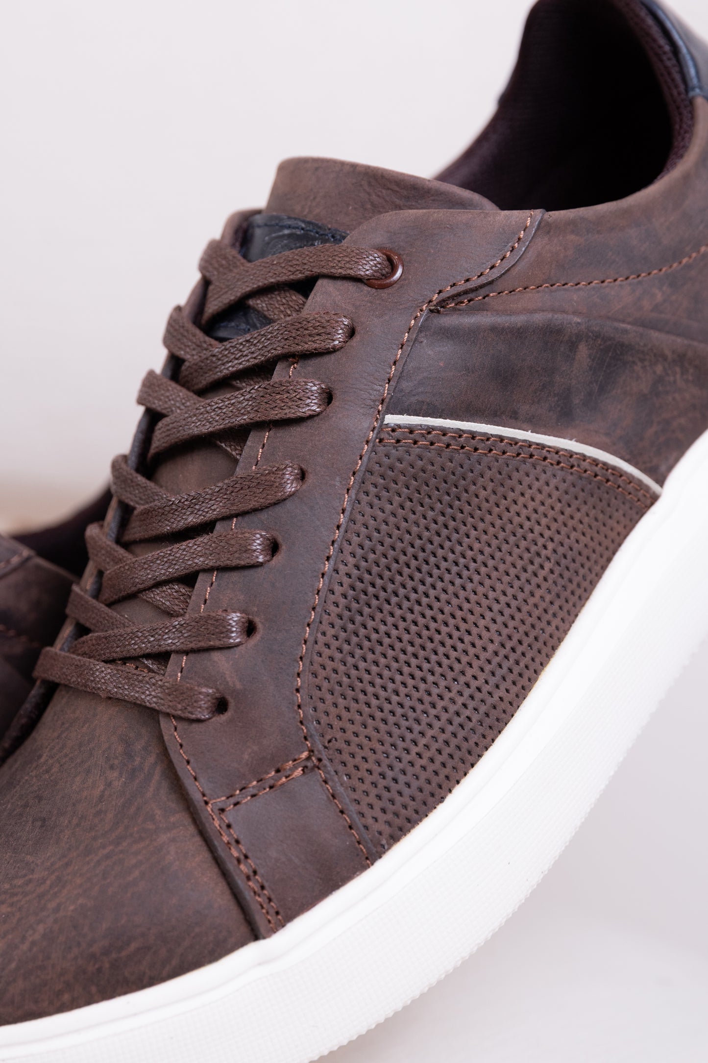 TENIS EN CUERO PARA HOMBRE | RF : ASTORIA CAFE - 3220