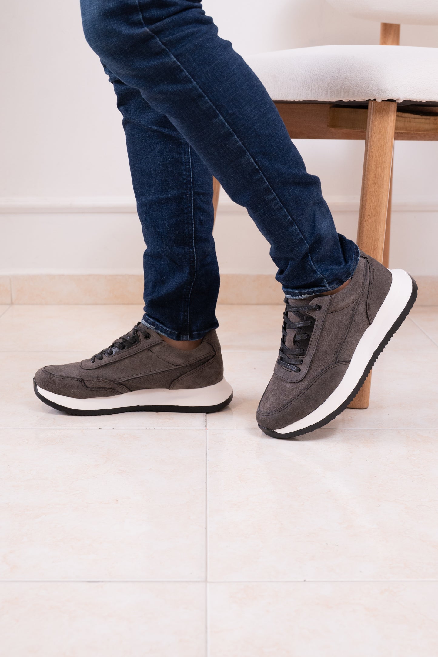 TENIS EN CUERO PARA HOMBRE| RF : EVORA - GRIS