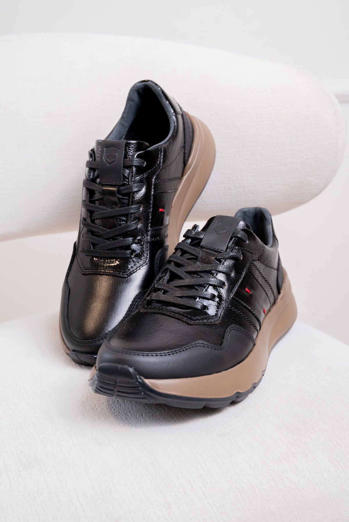 TENIS EN CUERO PARA HOMBRE RF: CLK 313