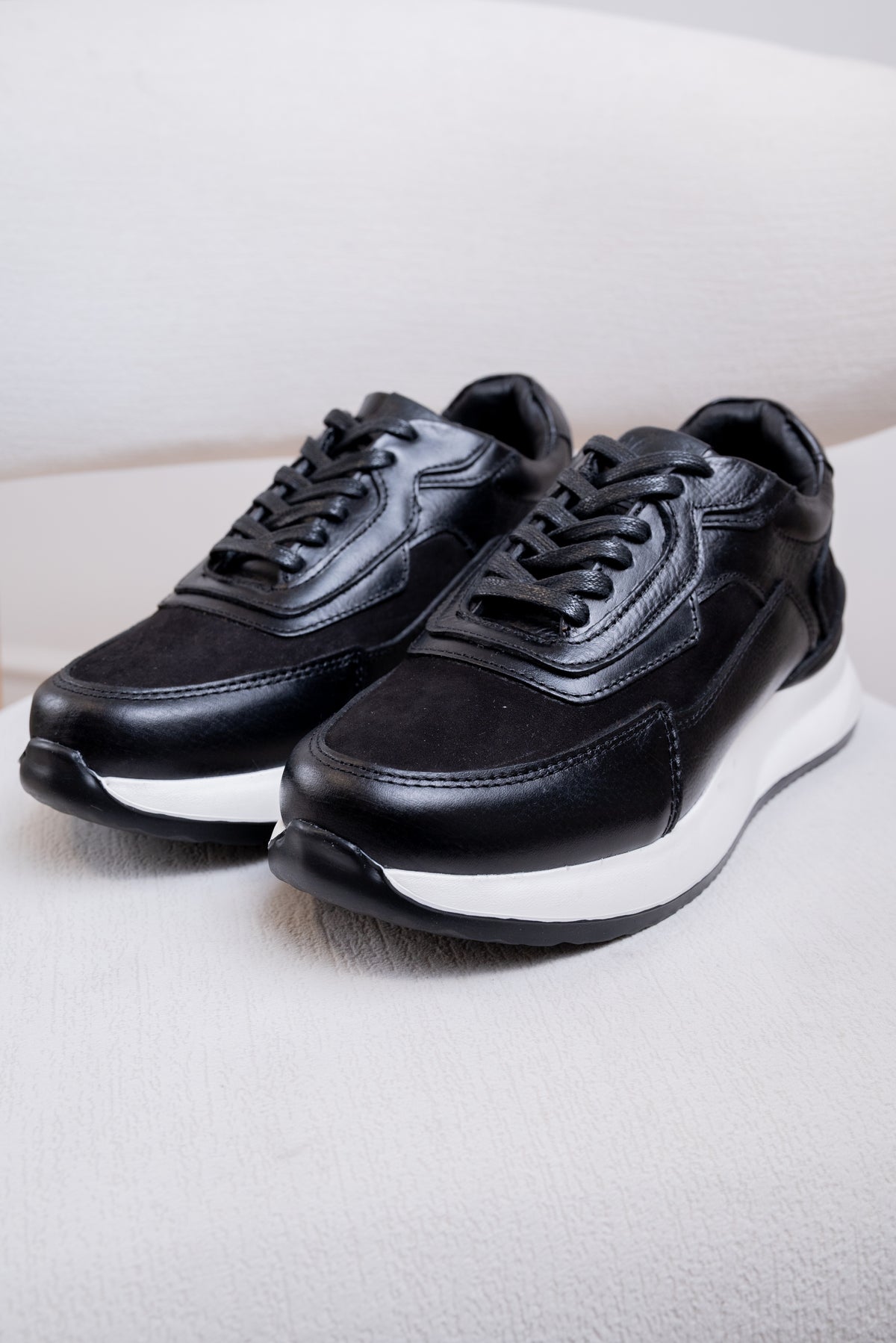 TENIS EN CUERO PARA HOMBRE RF: SPN 3316 NEGRO