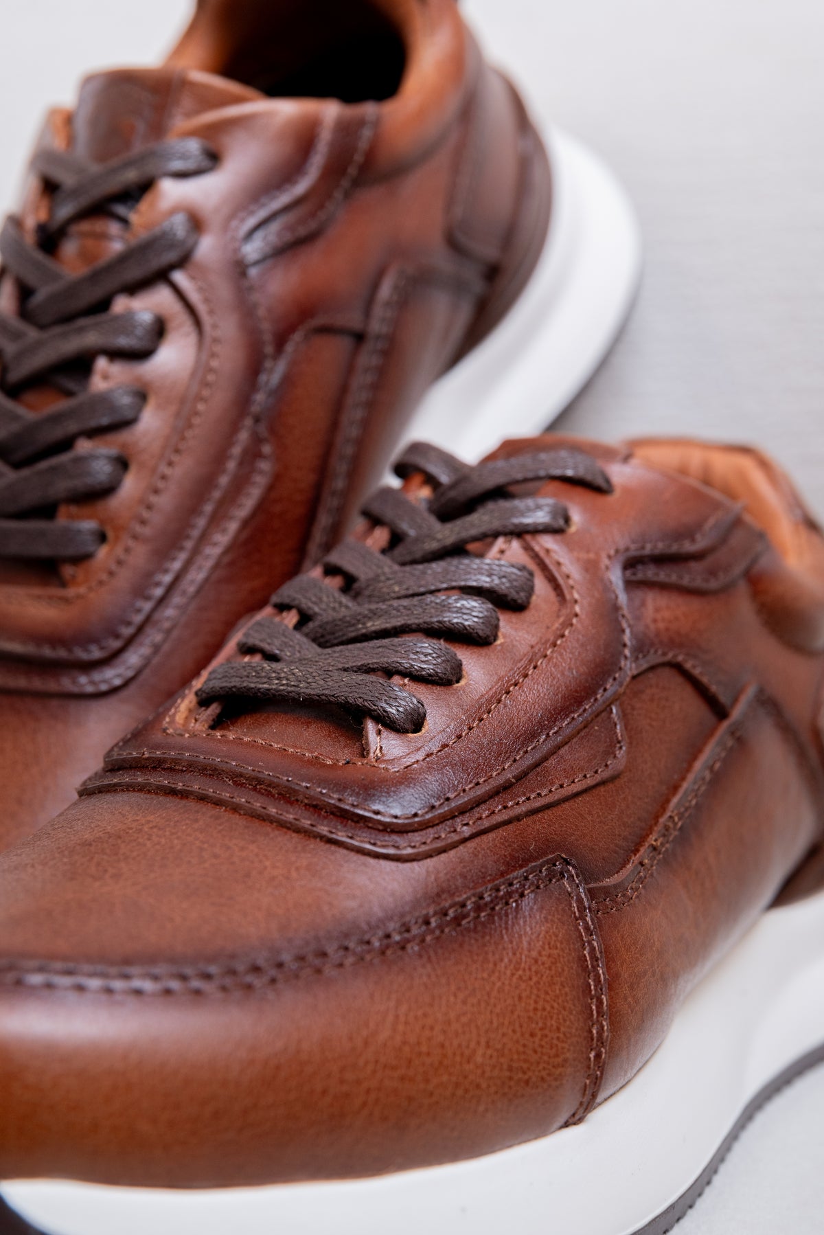 TENIS EN CUERO PARA HOMBRE RF: SPN 3316 DIFUMINADO